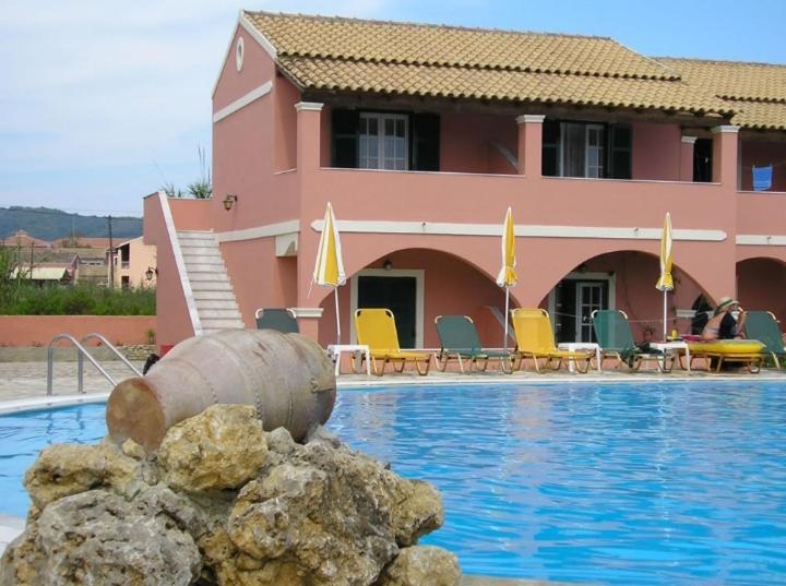 Perland Vacation Apartment Sidari  Bagian luar foto