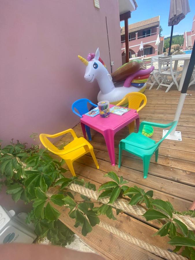 Perland Vacation Apartment Sidari  Bagian luar foto