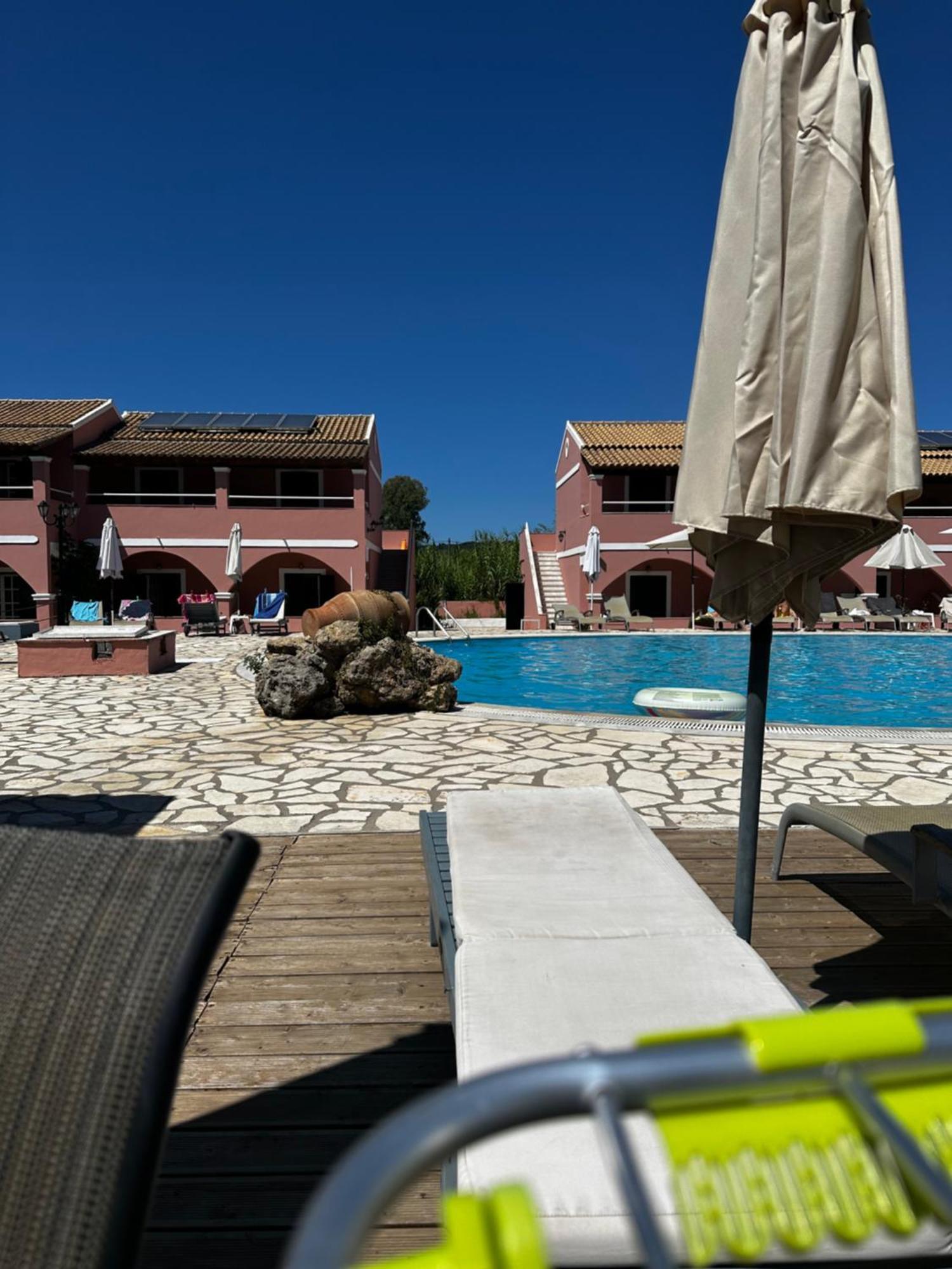 Perland Vacation Apartment Sidari  Bagian luar foto