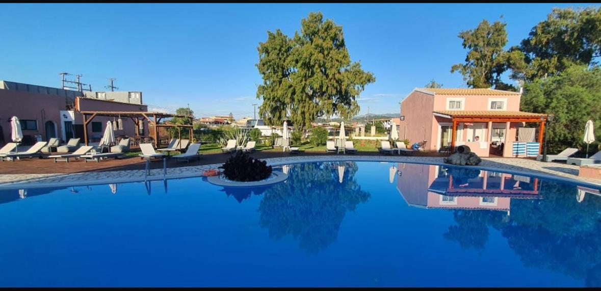 Perland Vacation Apartment Sidari  Bagian luar foto